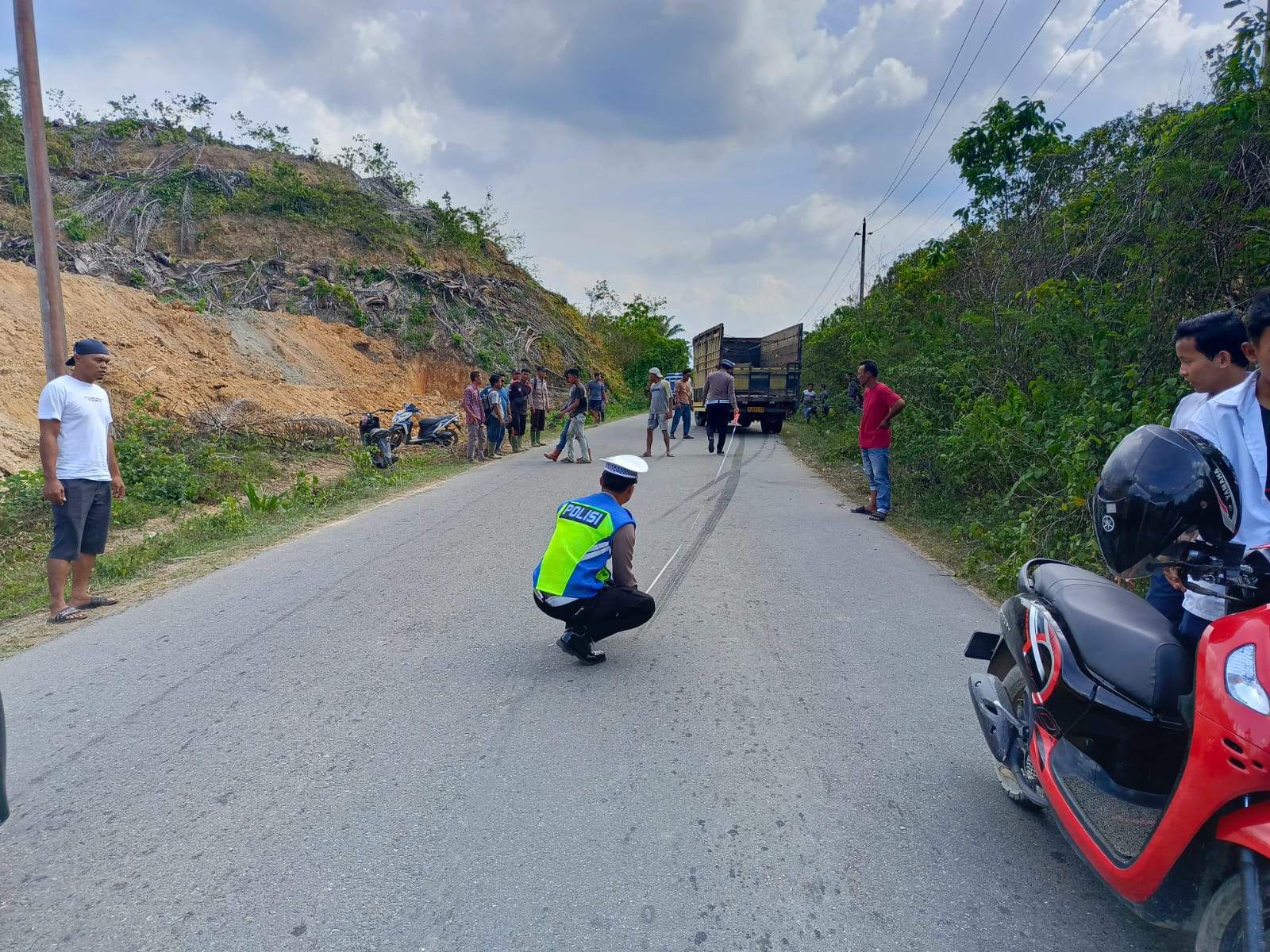 Kecelakaan Antara Sepmor Kontra Mobar, Satu Orang Meninggal Dunia di Aceh Tamiang