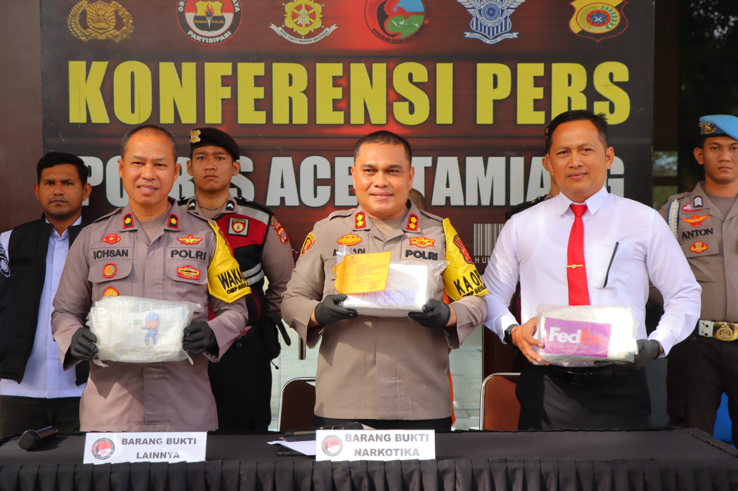 Sat Resnarkoba polres Aceh Tamiang Berhasil Mengamankan Narkotika Jenis Kokain Seberat 2 Kilogram